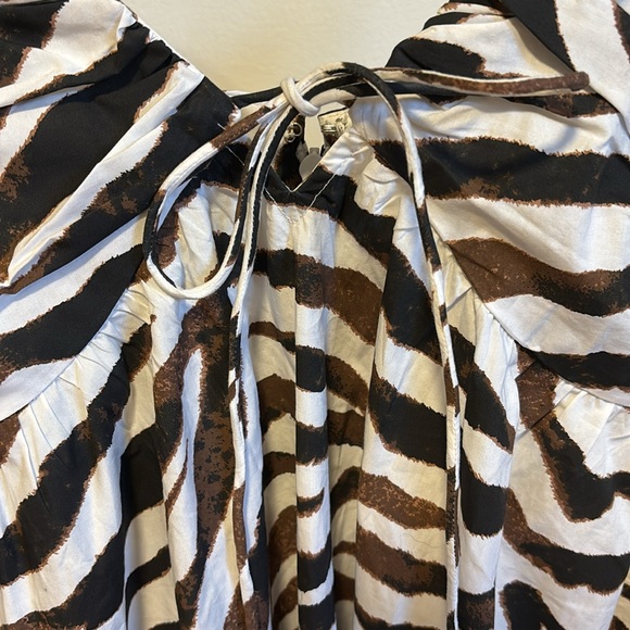 J. Crew keyhole mini dress. - Picture 5 of 9